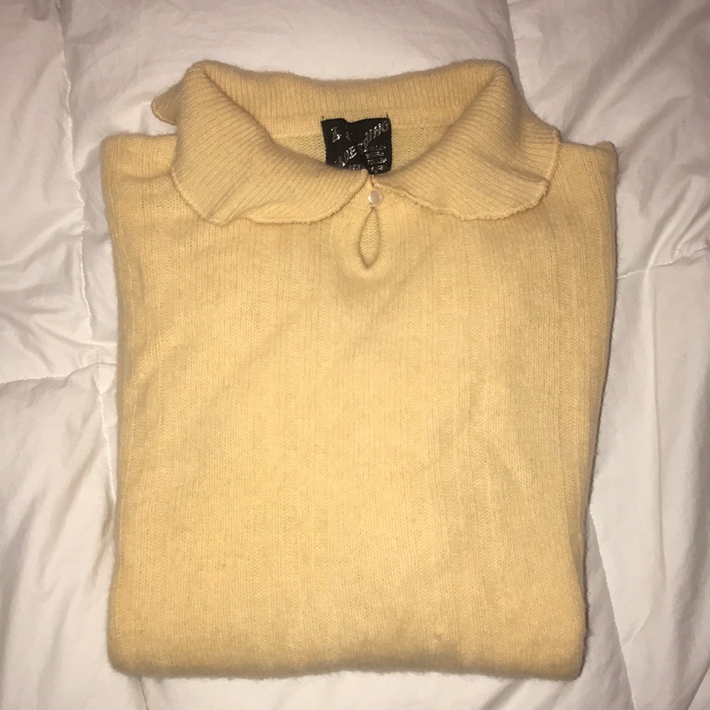 VINTAGE Wool/Angora blend sweater